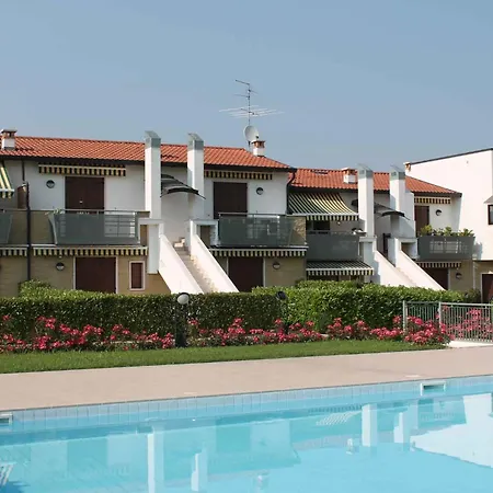 Appartement With Pool In Lazise-gardasee 55358 *